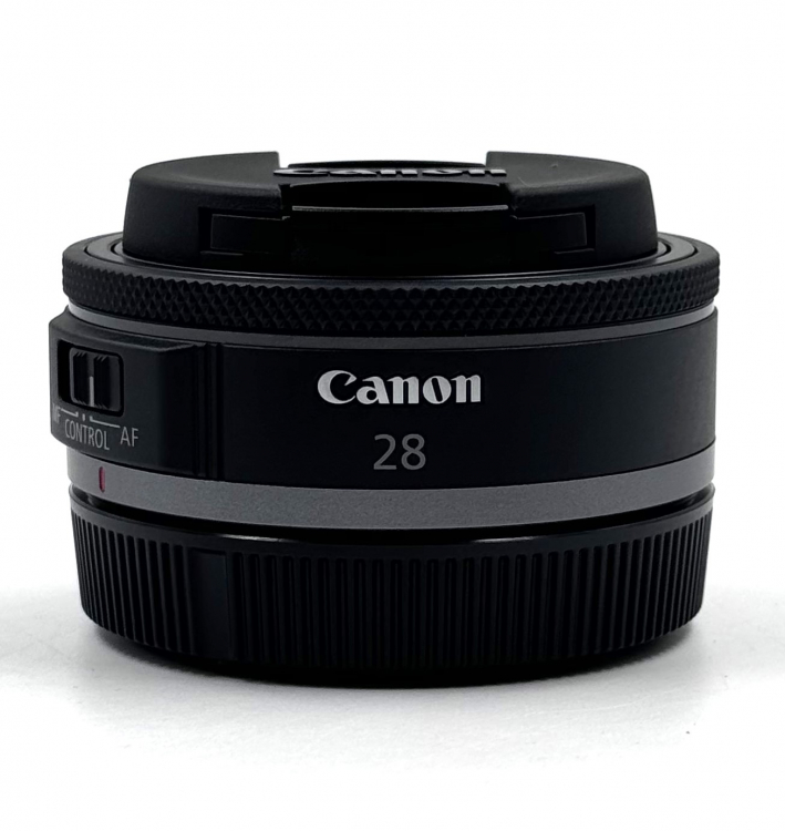 Объектив Canon RF 28mm f/2.8 STM