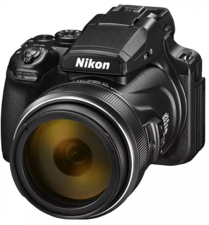 Цифровая фотокамера Nikon Coolpix P1100