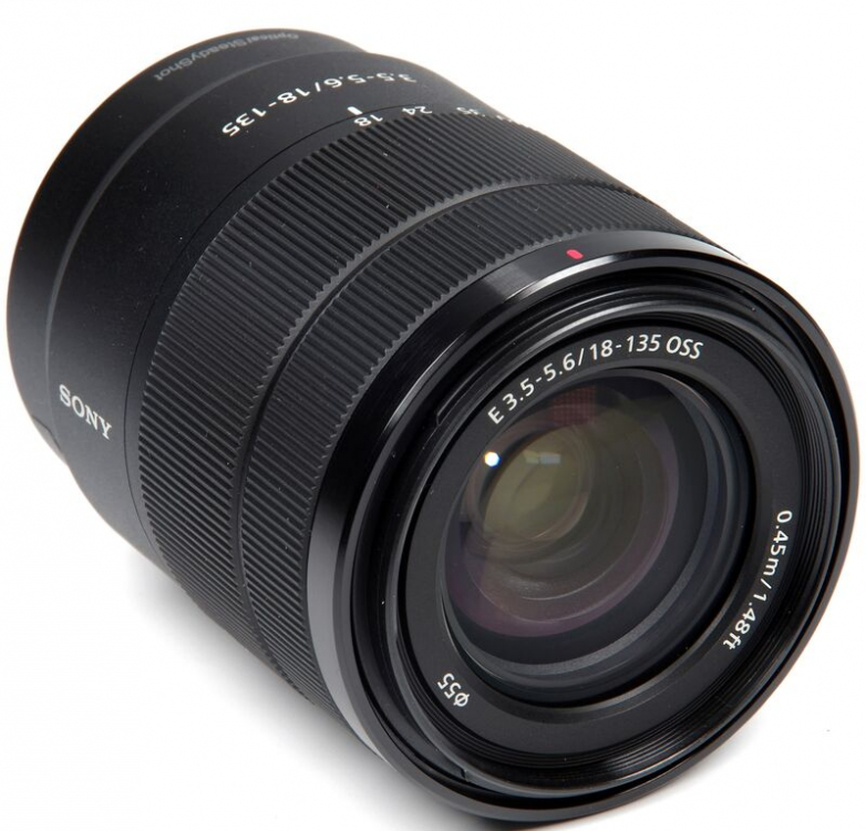 Sony E 18-135mm F3.5-5.6 OSS (SEL18135)