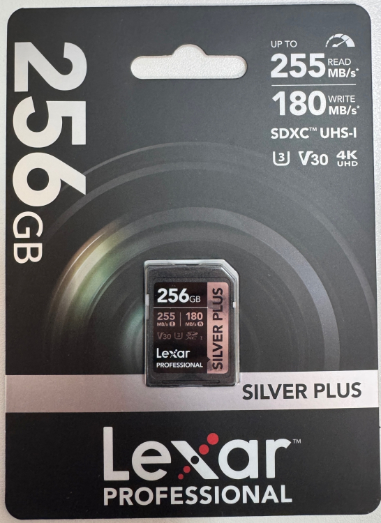 Карта памяти 256GB Lexar Professional SILVER PLUS SDXC UHS-I (255/180MB/s) C10 V30 U3