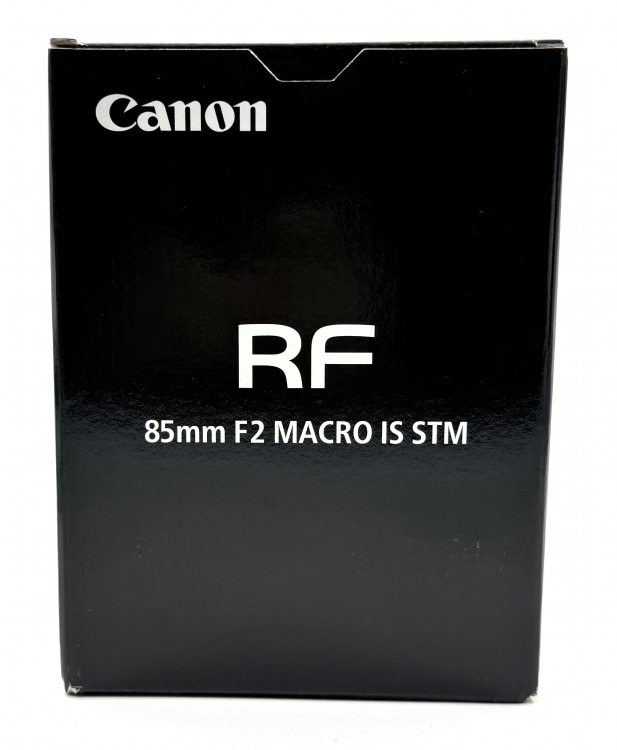 Объектив Canon RF 85mm f/2 Macro IS STM